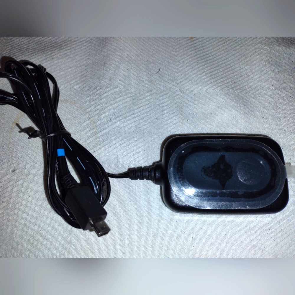 Motorola travel charger new
